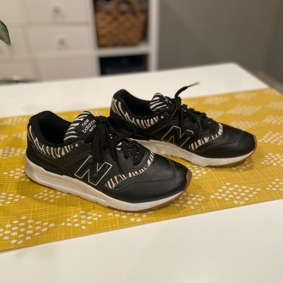 New balance 997H zebra print sneaker - Picture 2 of 4